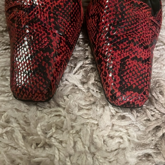 Vintage Colin Stuart Red Snakeskin Slingbacks - Picture 3 of 10